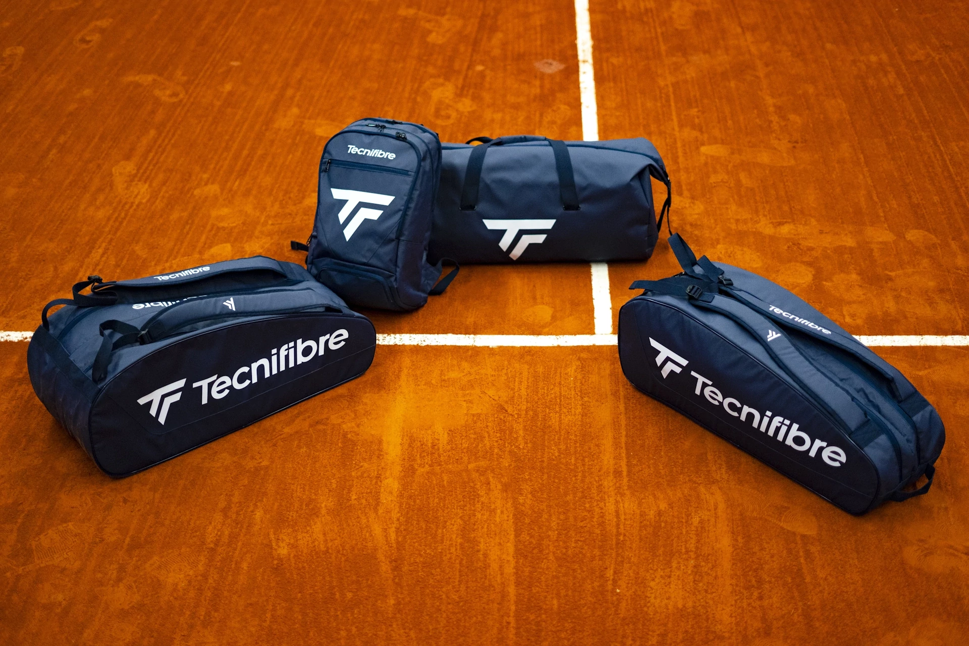 Tecnifibre Tour Endurance Navy tenisztáska kollekció