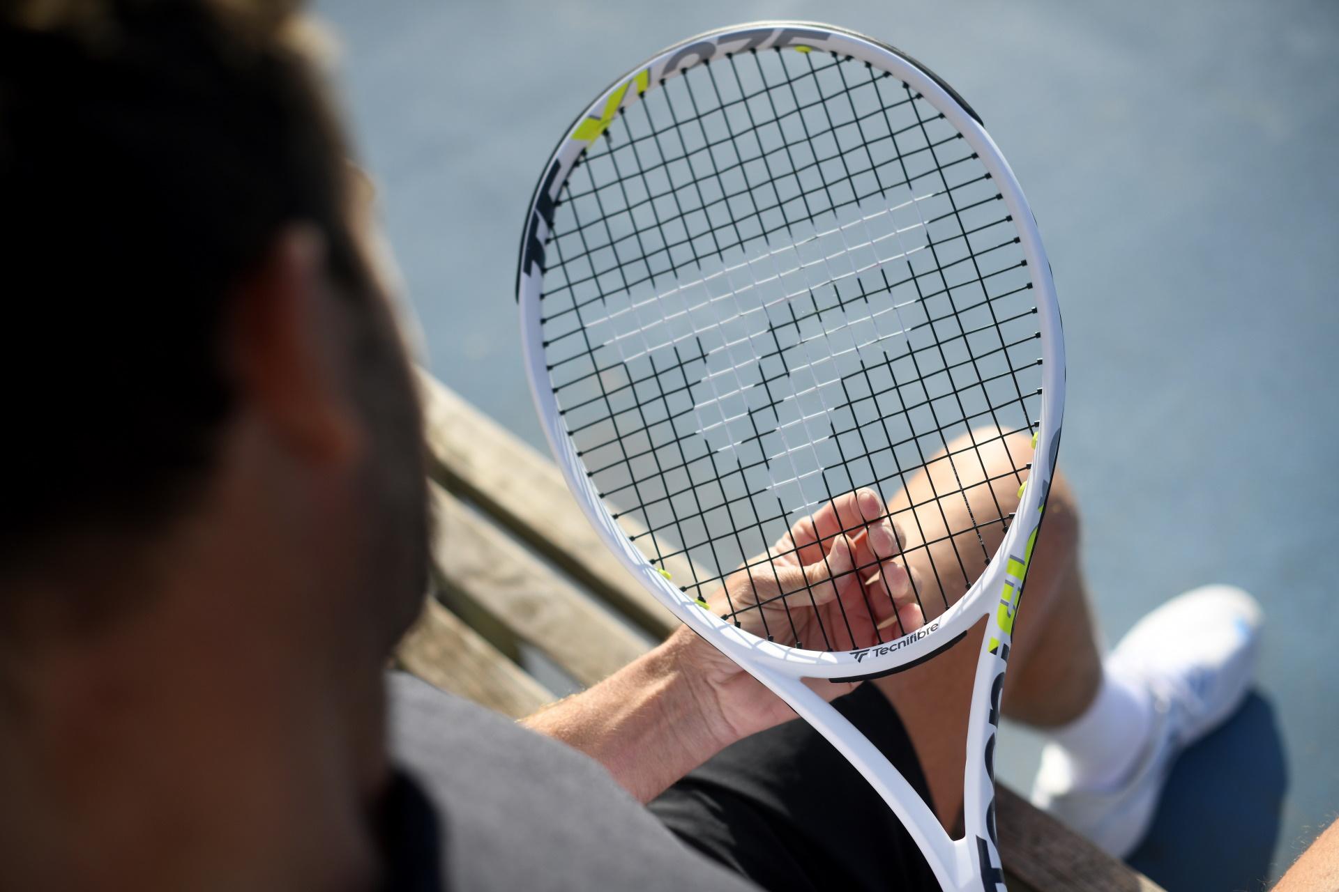 Tecnifibre TF-X1 teniszütő X-Damp rezgéscsillapító rendszerrel.