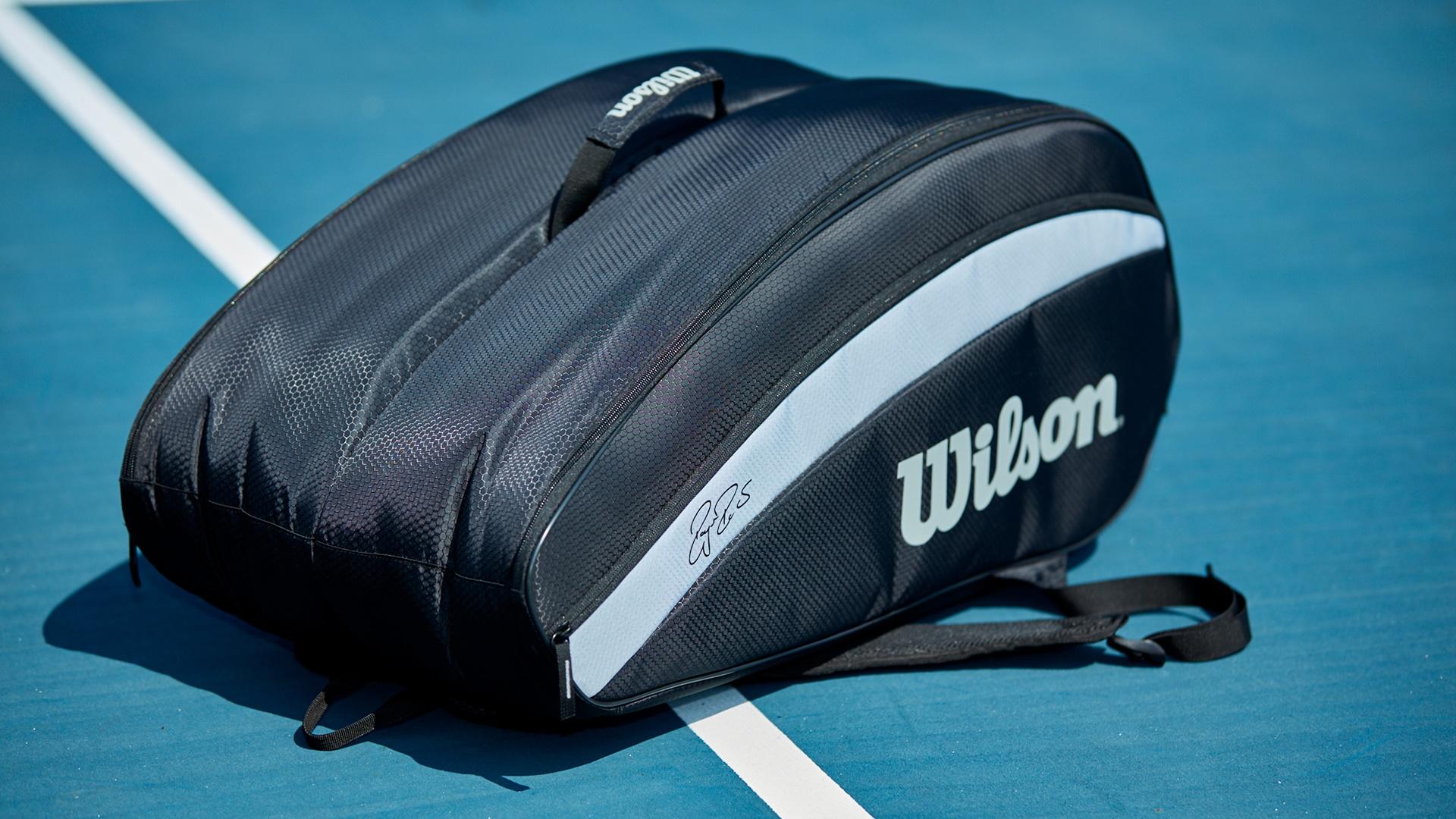 Wilson RF Team 12 ütőtáska