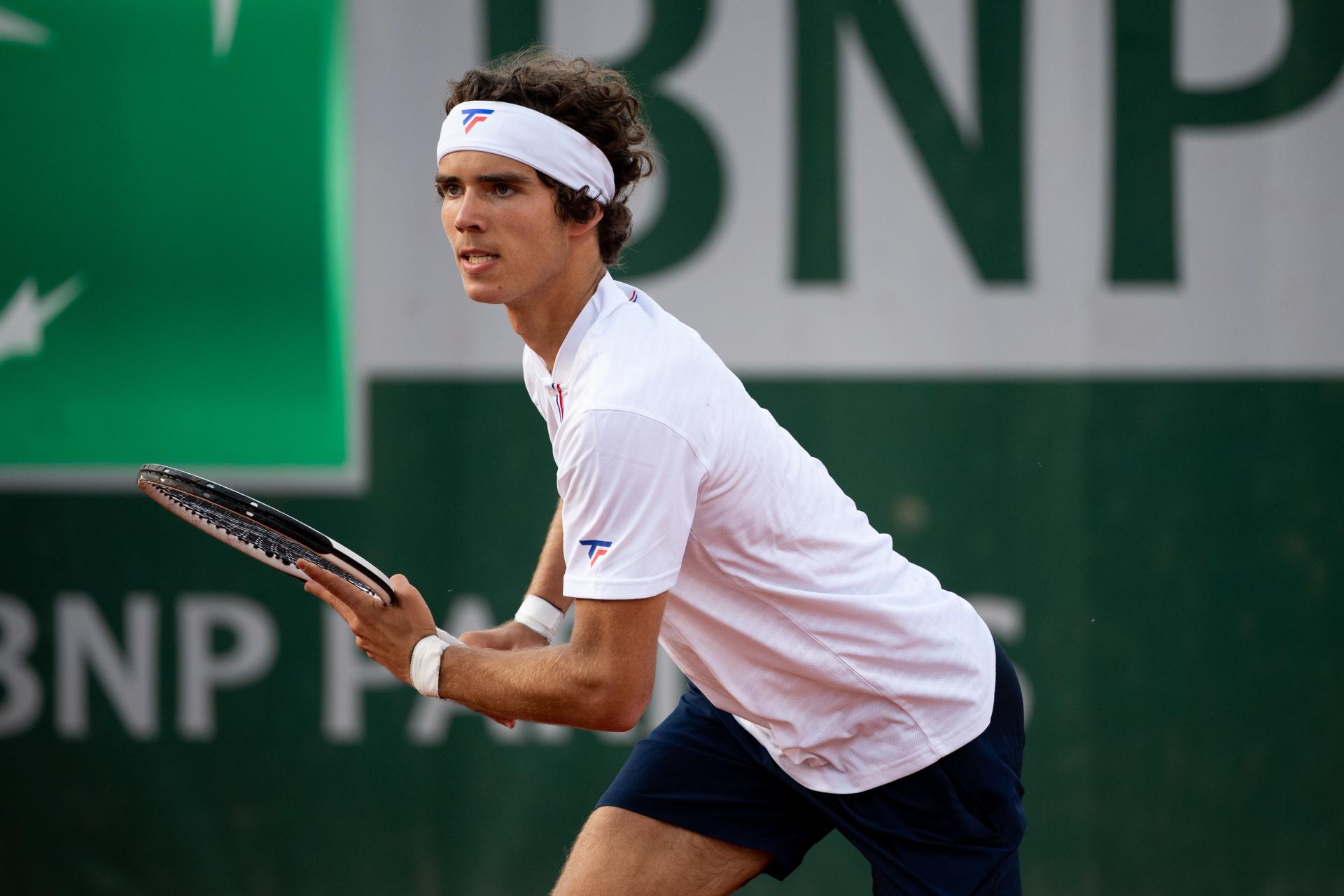 Tecnifibre fejkendő játékosán.